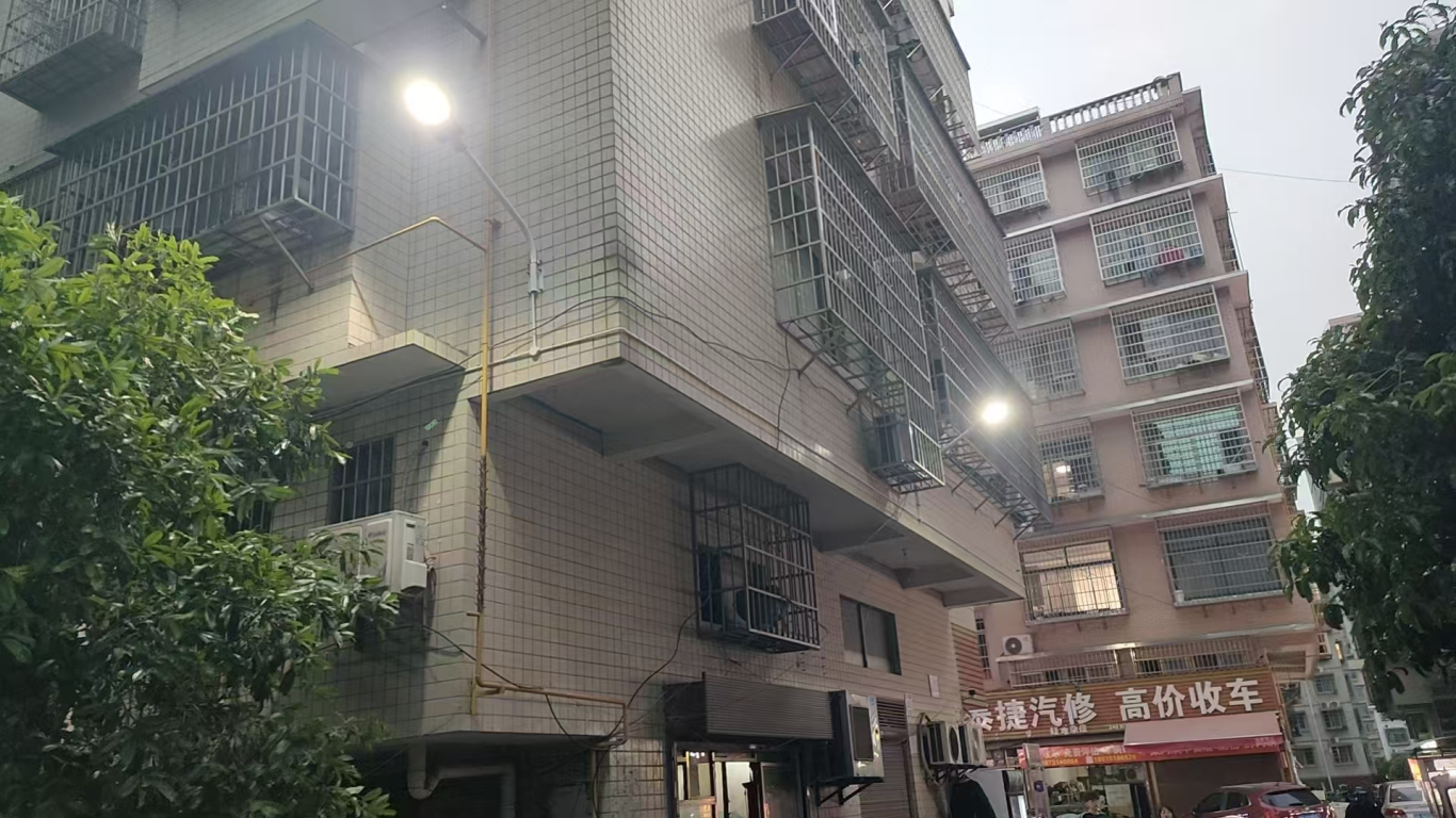 市政要聞 | 感謝信里的民生溫度！湘江新區(qū)八家灣小區(qū)改造工程圓滿收官獲天頂街道點(diǎn)贊